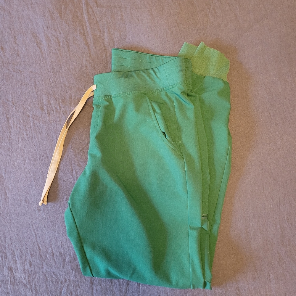 Figs Hunter Green Zamora Jogger Scrub Pants Medium Tall